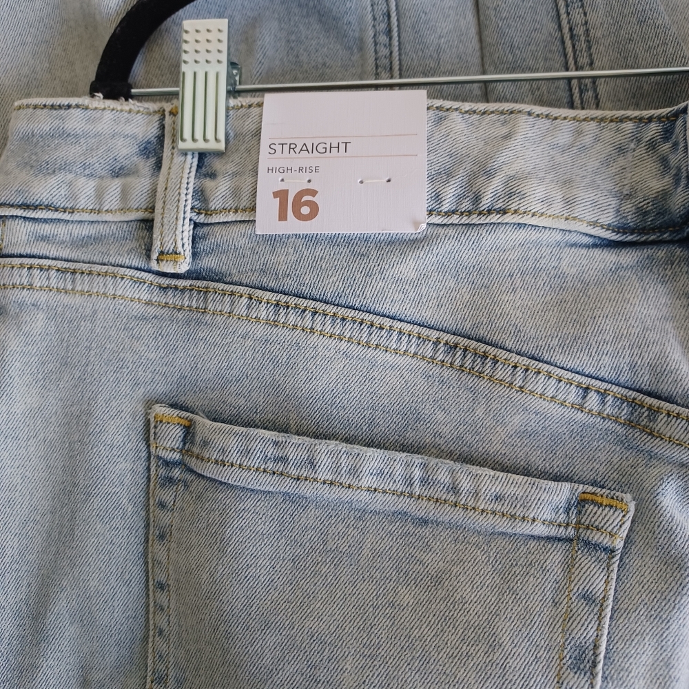 Lane Bryant High Rise Straight Crop Jeans | 16 | Flex Magic Waistband | NWT - Picture 7 of 10